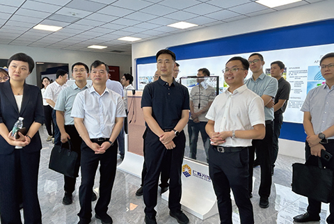 江苏省工业和信息化厅党组书记、厅长蔡剑峰调研公司